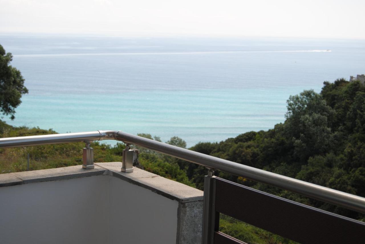 Marianna Sea View Afitos公寓 外观 照片